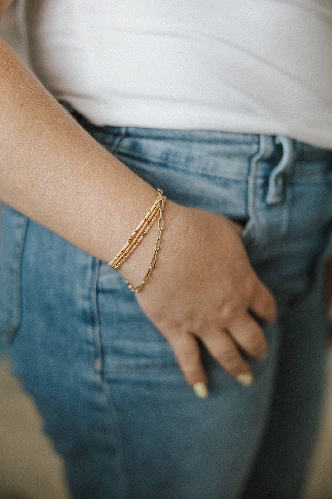DAINTY BRACELET STACK - NATURAL