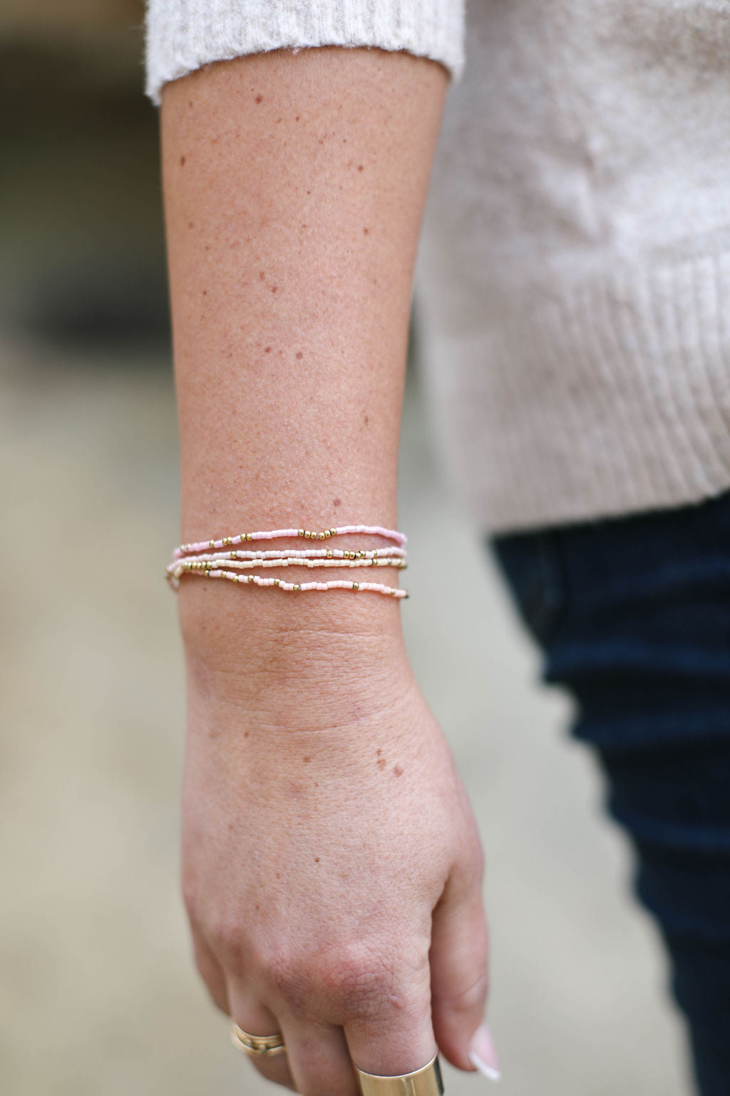 DAINTY BRACELET STACK - PINK