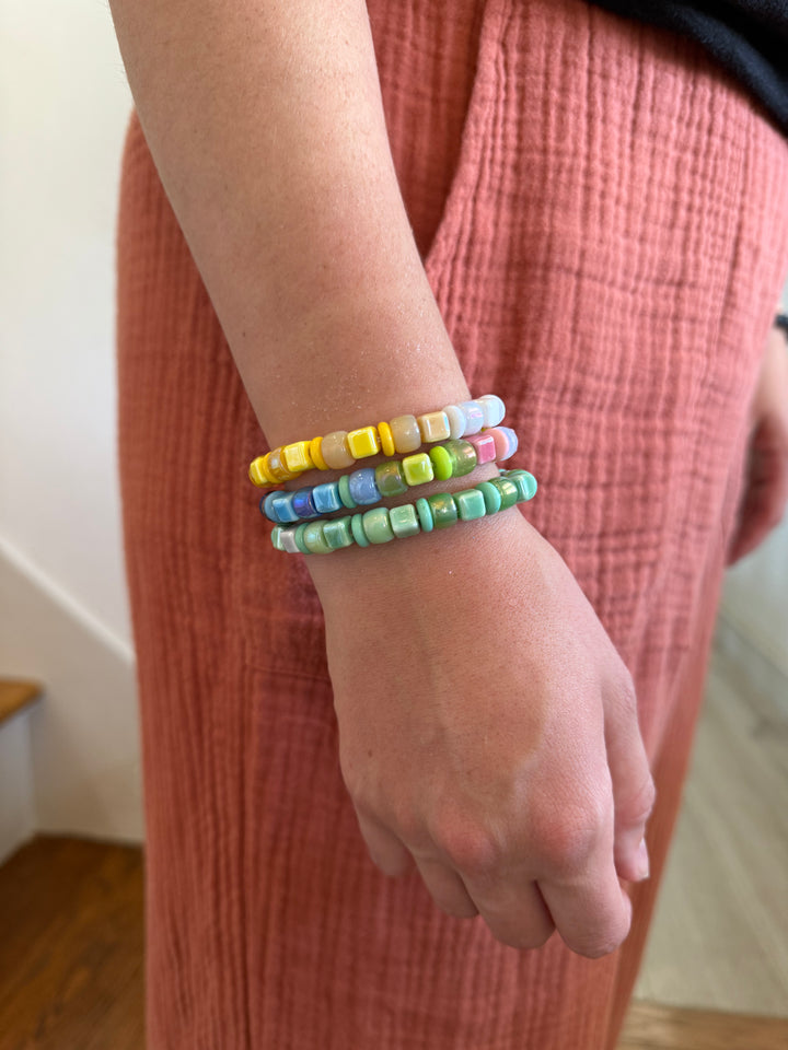 Bright chunky sample set
