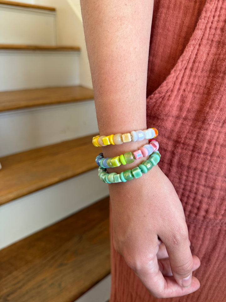 Bright chunky sample set