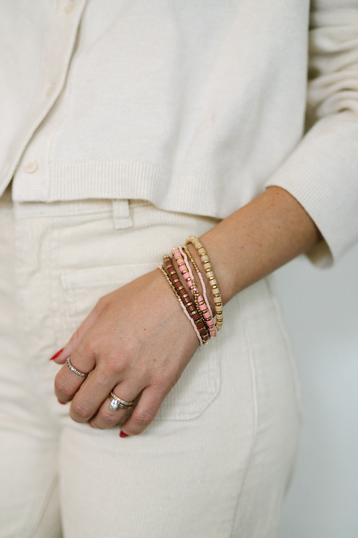  The Sedona boho bracelets includes delicate peach and gold bracelets, adding warm pinks, earthy browns.