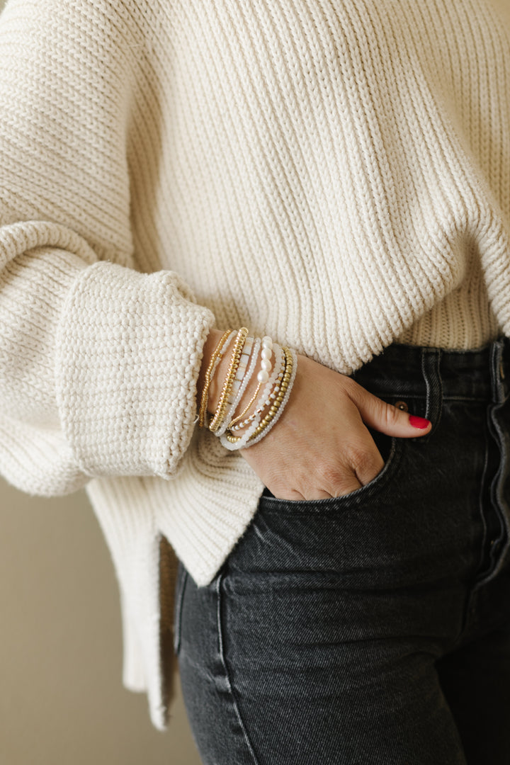GOLDEN GLOW BRACELET STACK